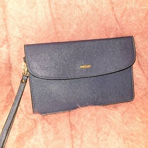 NAVY BLUE WRISTLET
